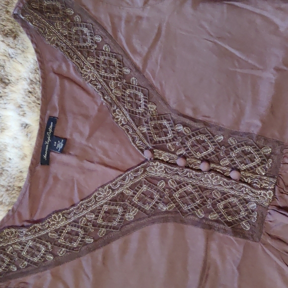 American Eagle Top - Picture 3 of 3